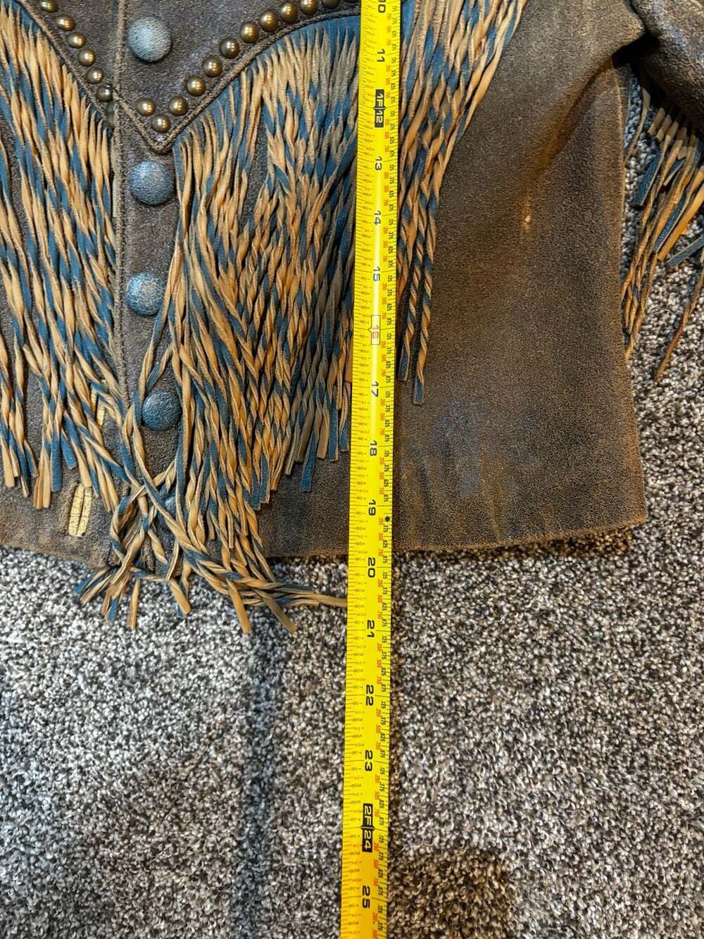 Double D Ranch Western Leather Jacket with Fringe and Stud Detail - Picture 3 of 7